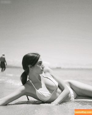 Yonca photo #0034