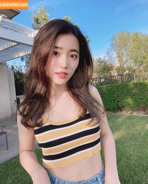 Yoojin photo #0005