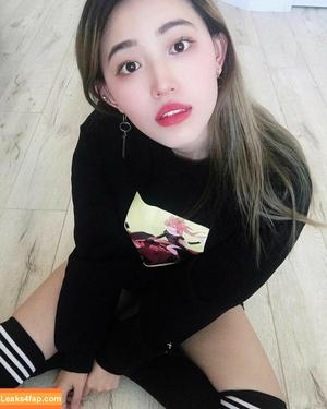 Yoojin фото #0016