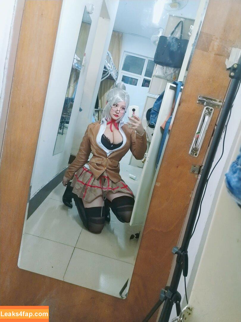 Yorkie / Yorkie_w / yorkie_www / youryorkie leaked photo photo #0042