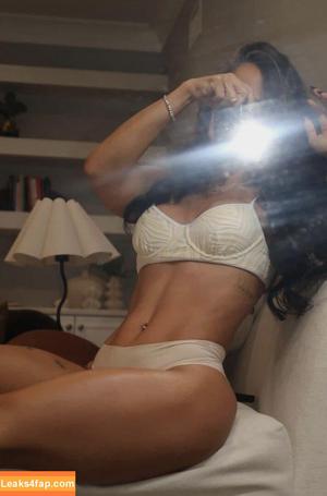 _youcancallmebeba photo #0001