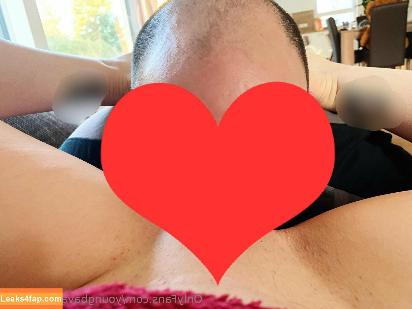 youngbavariancouple / 3girls1van leaked photo photo #0004