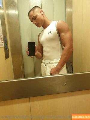 youngmusclegrowingboy photo #0033