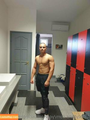 youngmusclegrowingboy photo #0043