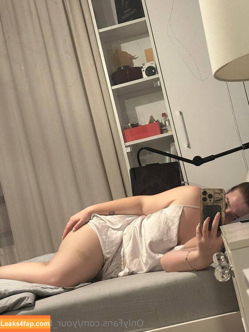 your_baby_arina /  leaked photo photo #0031