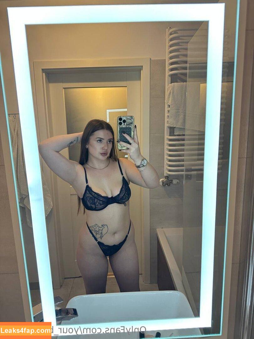 your_baby_arina /  leaked photo photo #0051