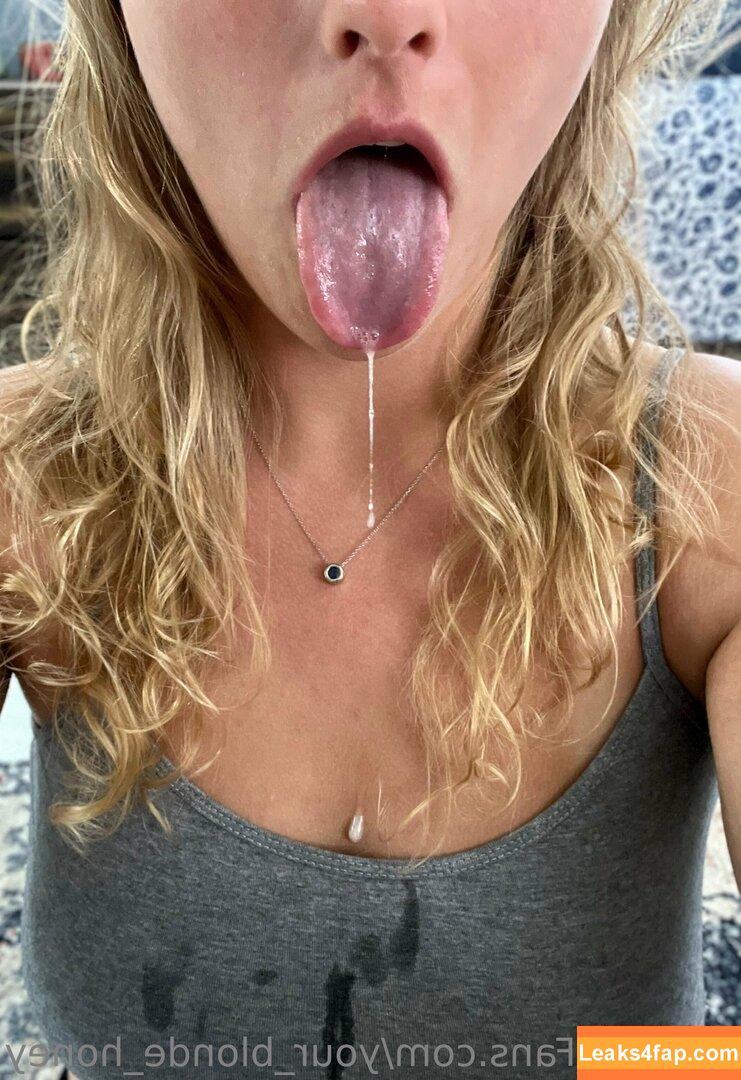 your_blonde_honey / your_honey___ leaked photo photo #0001