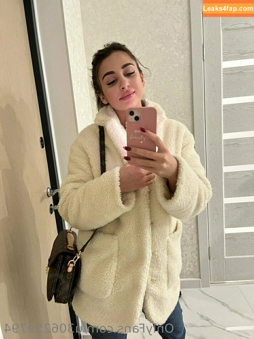 your_habibi / sweet_girl8838 leaked photo photo #0017