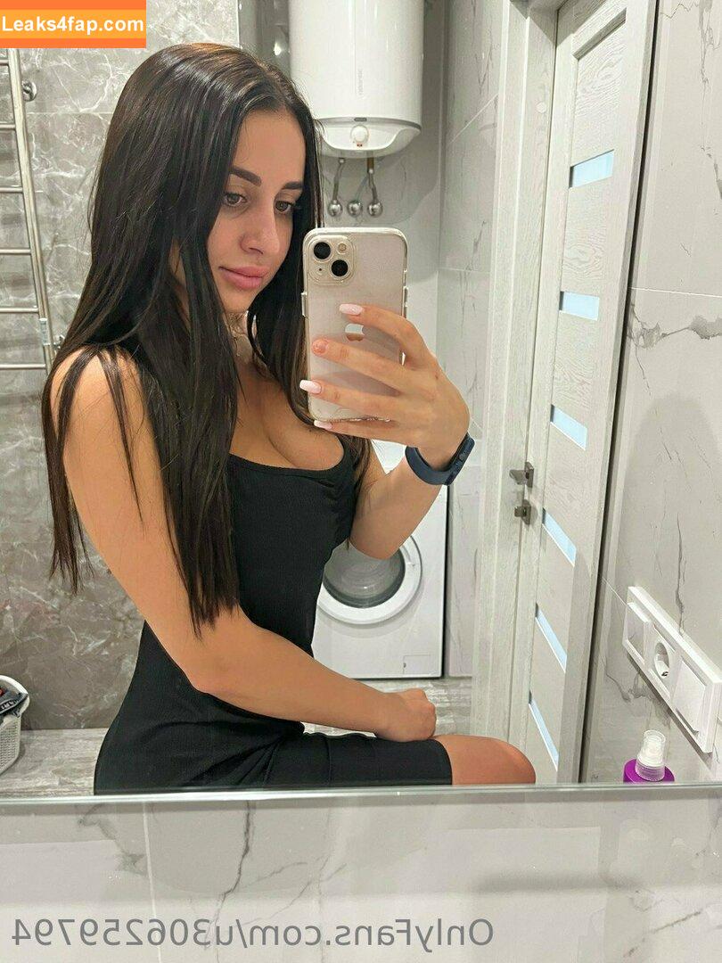 your_habibi / sweet_girl8838 leaked photo photo #0019