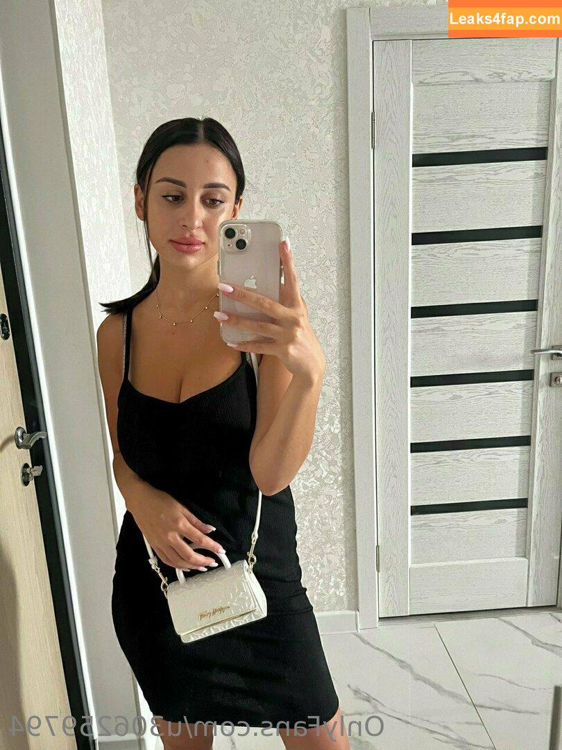 your_habibi / sweet_girl8838 leaked photo photo #0020