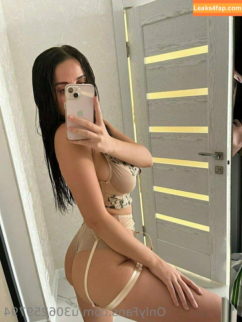 your_habibi / sweet_girl8838 leaked photo photo #0033