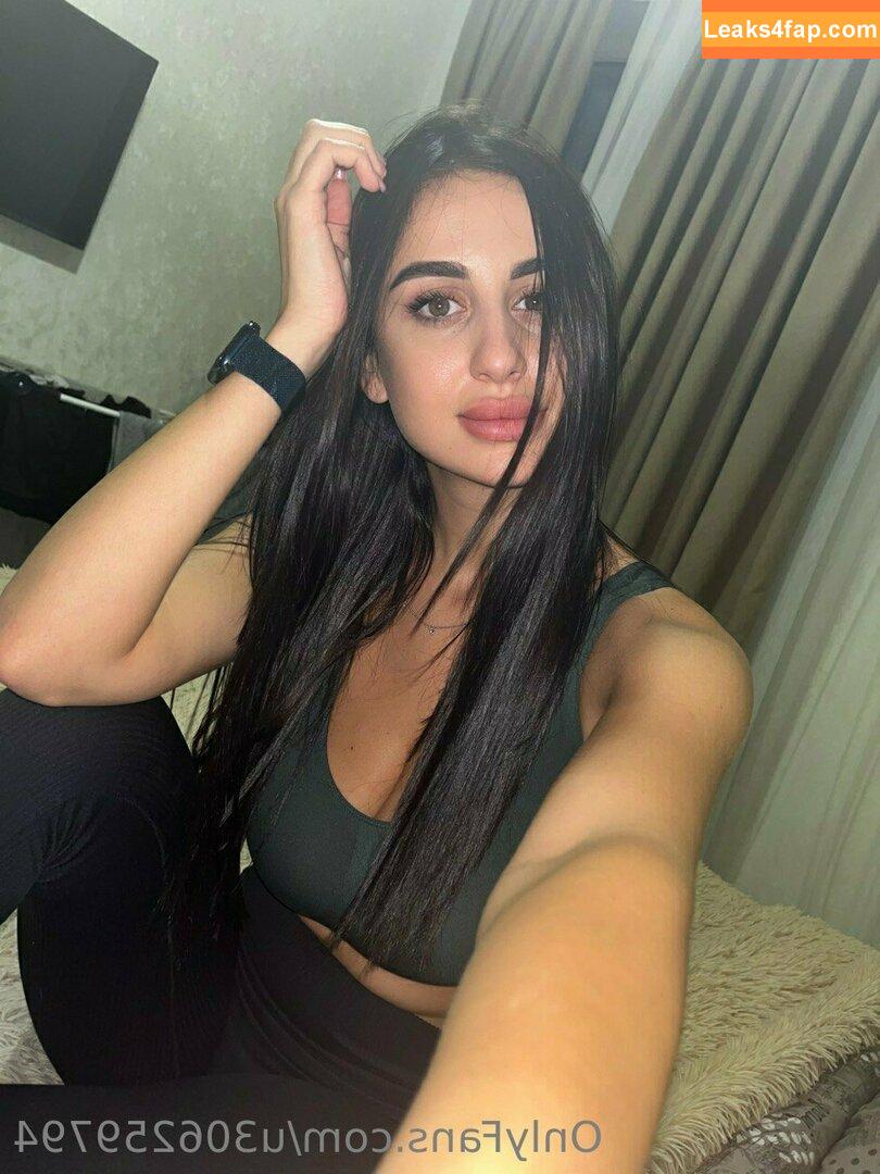 your_habibi / sweet_girl8838 leaked photo photo #0035