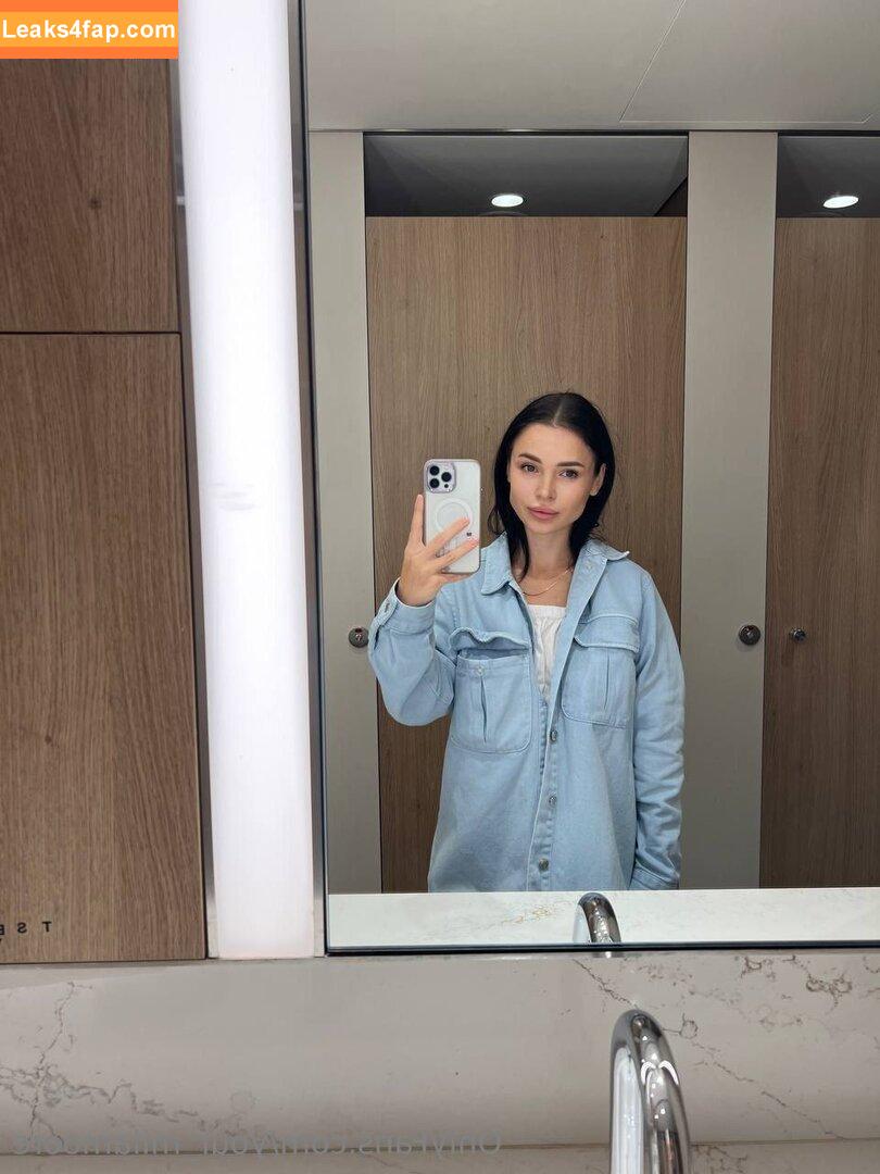your_milamoore /  leaked photo photo #0361