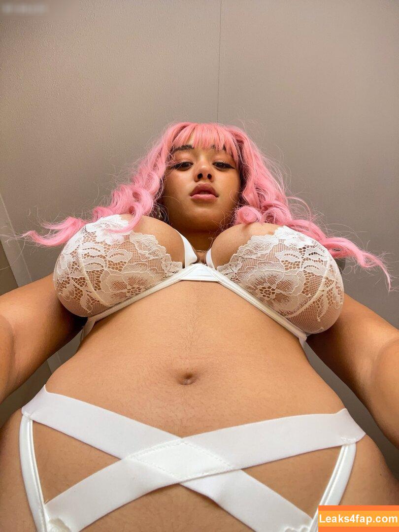 YourAfroBitch / Meleessa / melissabarreram / thatafrobitch leaked photo photo #0022