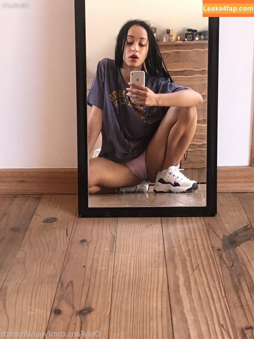 YourAfroBitch / Meleessa / melissabarreram / thatafrobitch leaked photo photo #0051