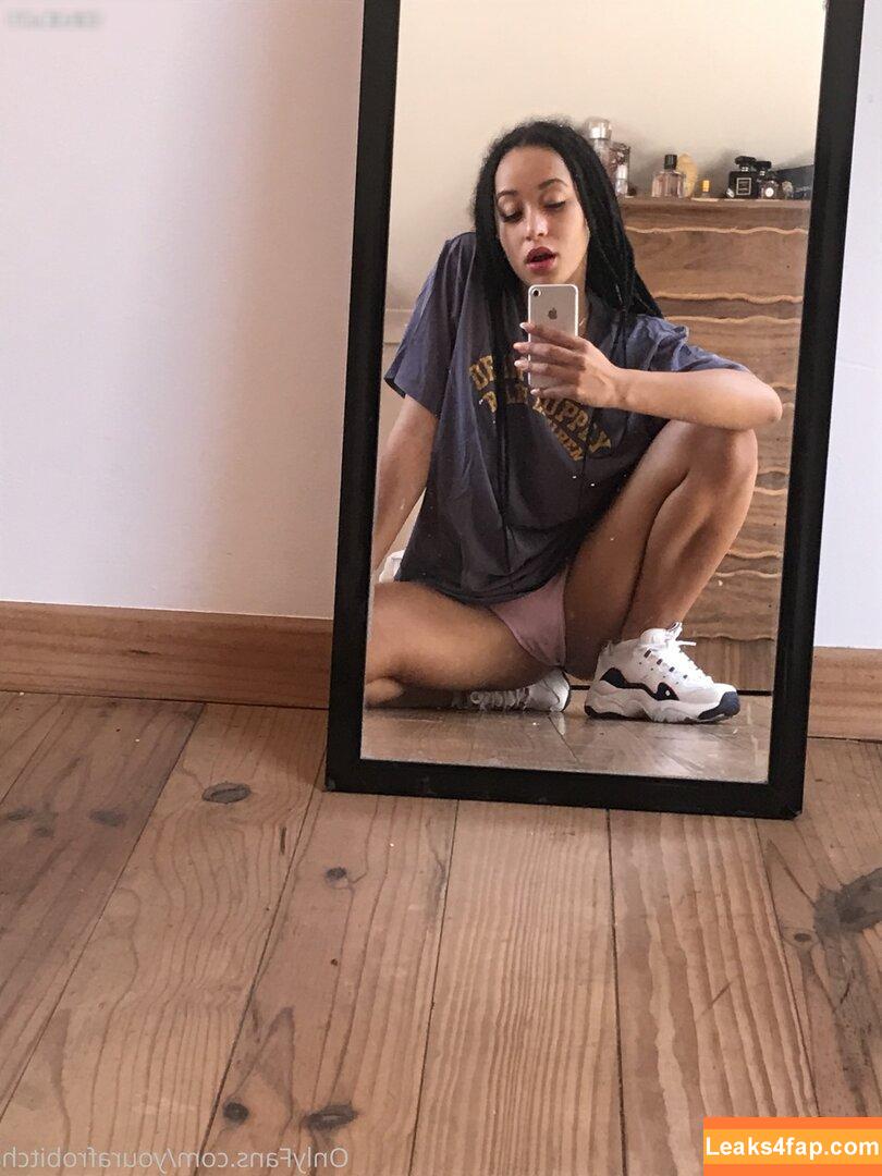 YourAfroBitch / Meleessa / melissabarreram / thatafrobitch leaked photo photo #0058