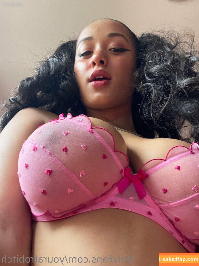 YourAfroBitch / Meleessa / melissabarreram / thatafrobitch leaked photo photo #0113
