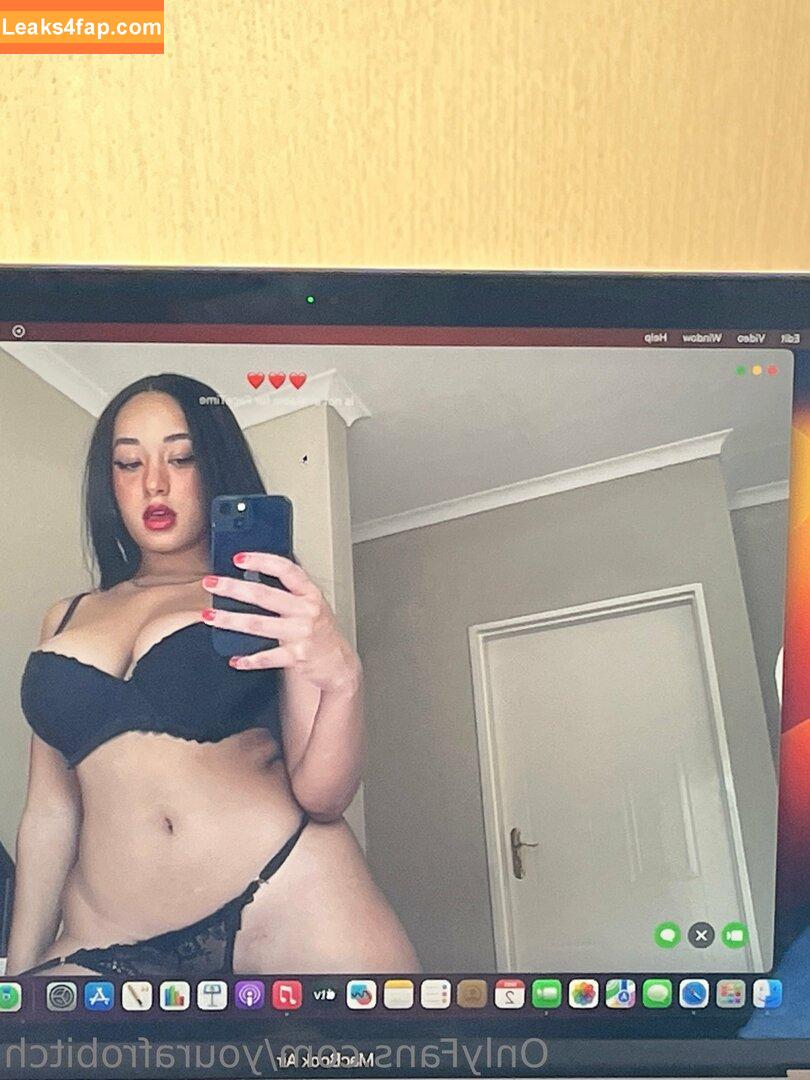 YourAfroBitch / Meleessa / melissabarreram / thatafrobitch leaked photo photo #0115