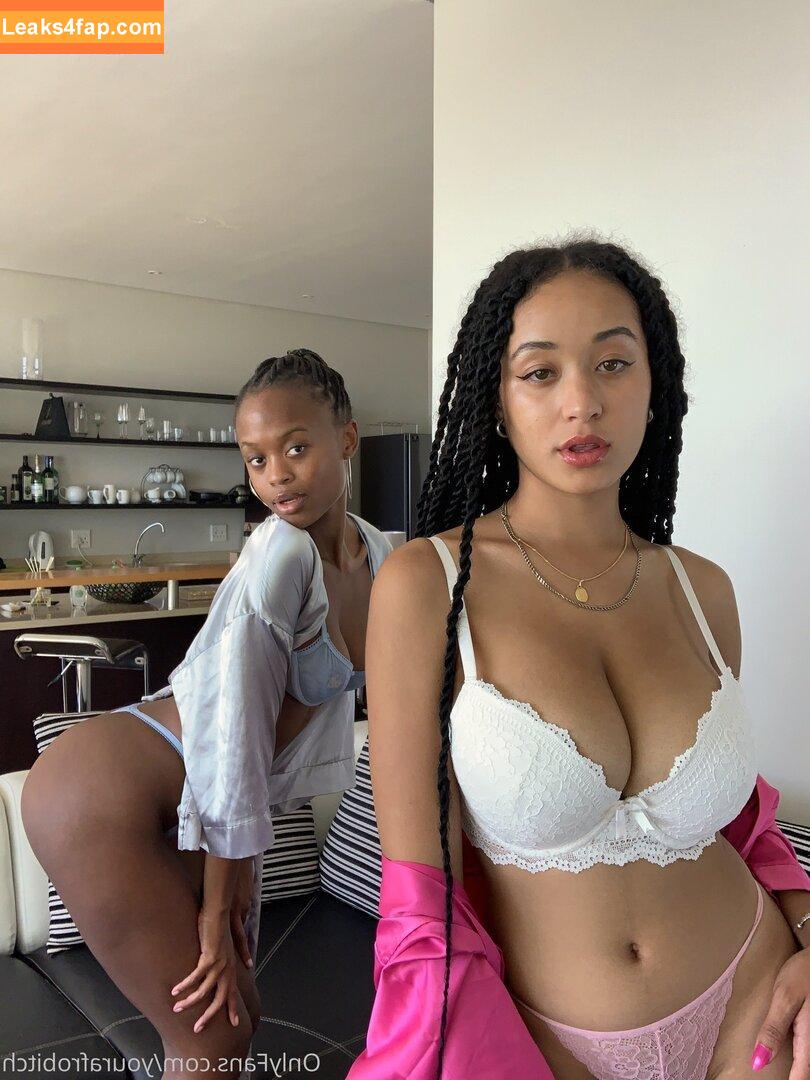 YourAfroBitch / Meleessa / melissabarreram / thatafrobitch leaked photo photo #0128