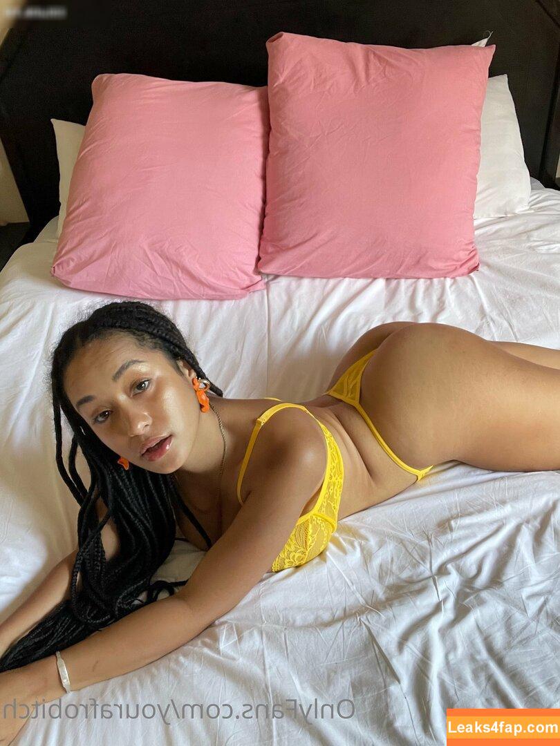 YourAfroBitch / Meleessa / melissabarreram / thatafrobitch leaked photo photo #0176