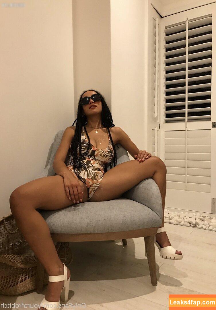 YourAfroBitch / Meleessa / melissabarreram / thatafrobitch leaked photo photo #0202