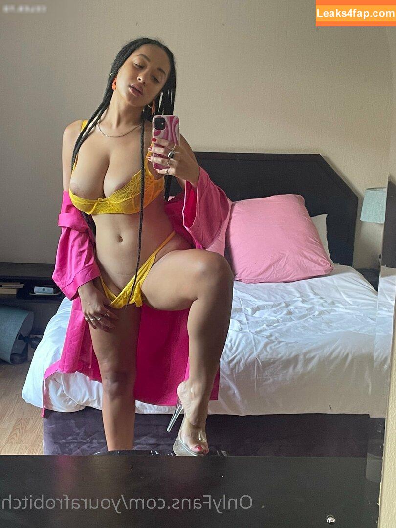 YourAfroBitch / Meleessa / melissabarreram / thatafrobitch leaked photo photo #0241