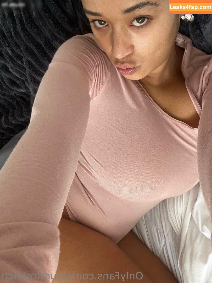YourAfroBitch / Meleessa / melissabarreram / thatafrobitch leaked photo photo #0341