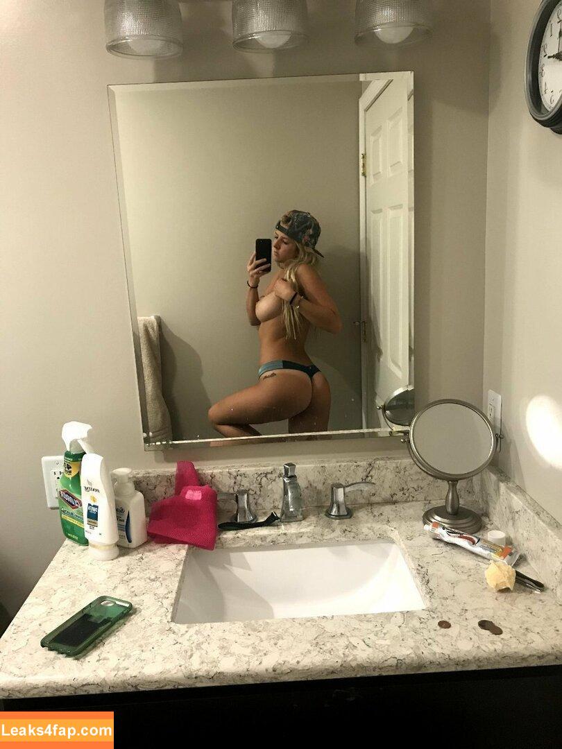 yourbabemelissa / https: / sensssi leaked photo photo #0017