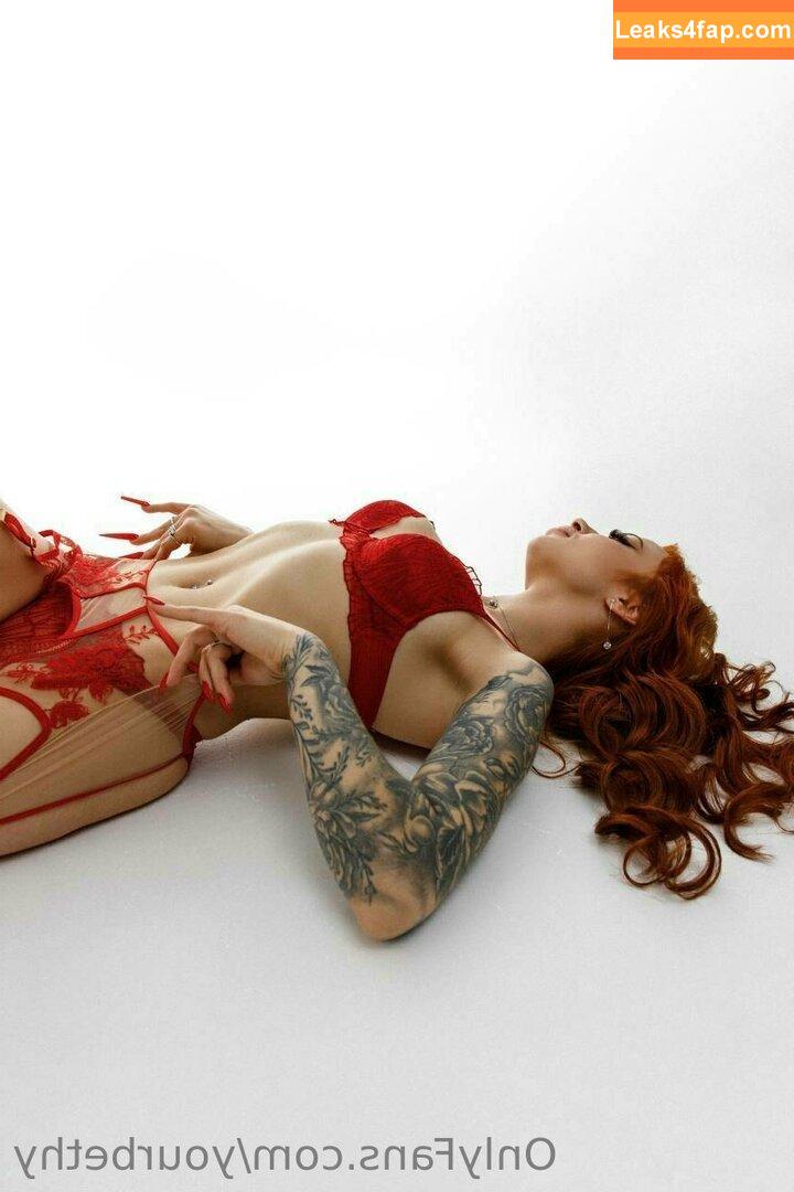 yourbethy /  слитое фото фото #0026