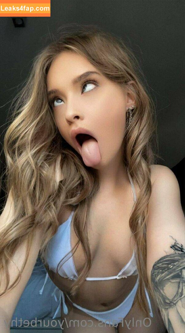 yourbethy /  leaked photo photo #0106