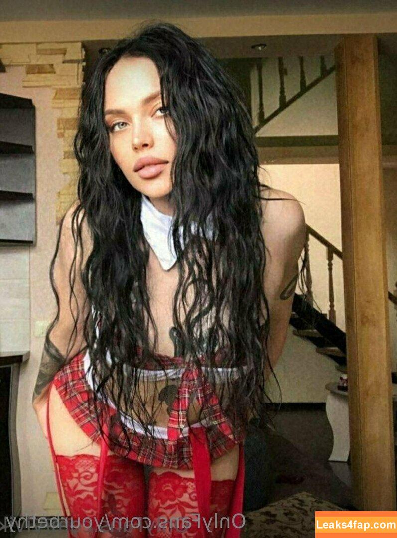 yourbethy /  leaked photo photo #0139