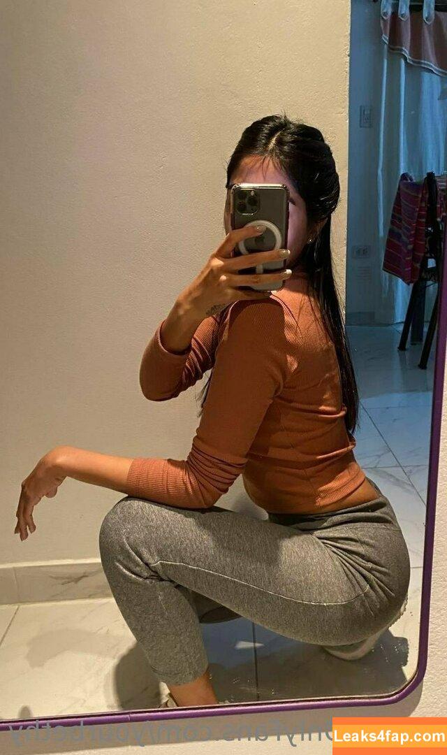 yourbethy /  leaked photo photo #0214