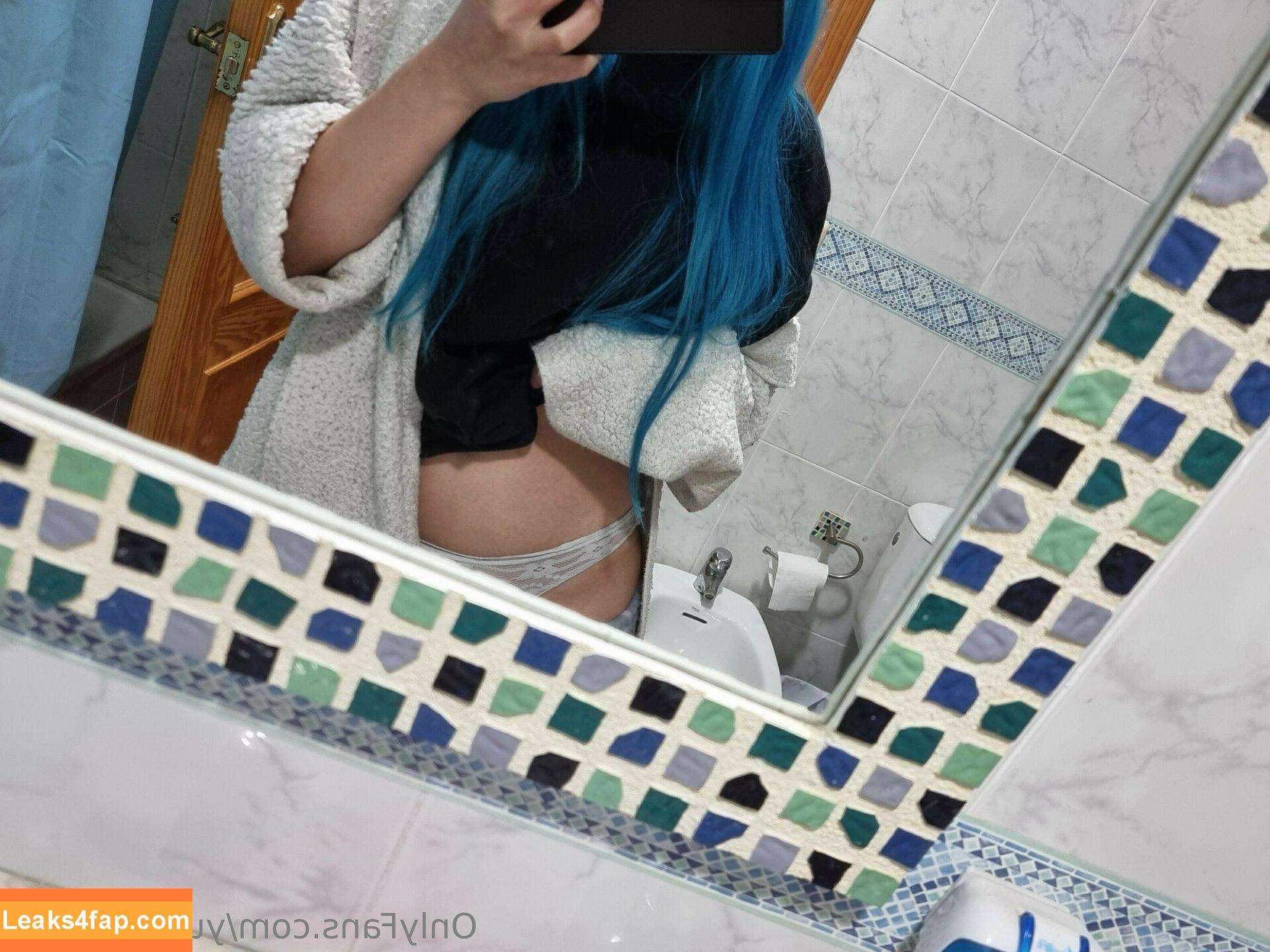 yourbluehairedwaifu /  leaked photo photo #0019