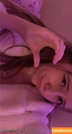 yourbxnnyxo photo #0001