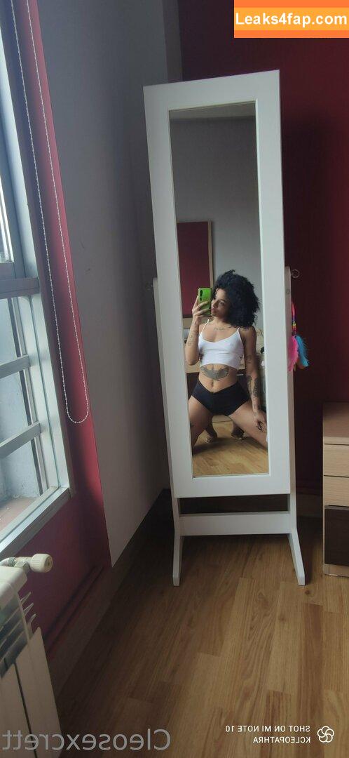 yourcleopathra / babecleoo / realkleopathraa leaked photo photo #0022