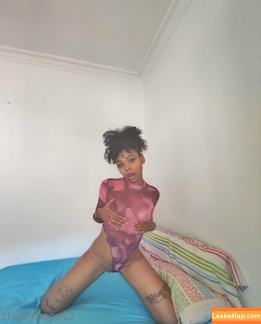 yourcleopathra / babecleoo / realkleopathraa leaked photo photo #0043