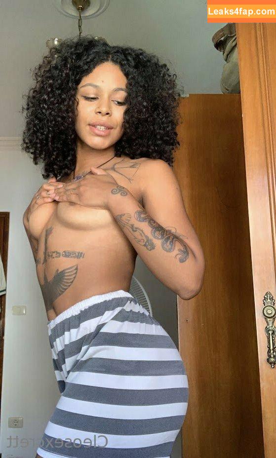 yourcleopathra / babecleoo / realkleopathraa leaked photo photo #0131
