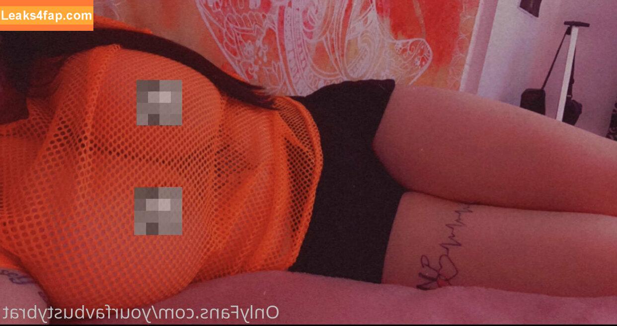 yourfavbustybrat / yourfavbratt leaked photo photo #0036