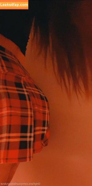 yourfavbustybrat photo #0021