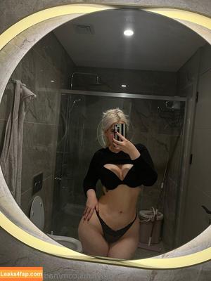 yourfavoritenextdoorgirl photo #0008