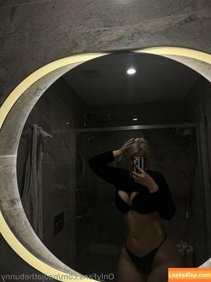 yourfavoritenextdoorgirl photo #0021