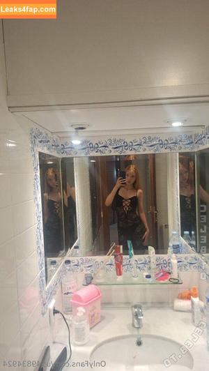 Yourgirl_Romy photo #0014