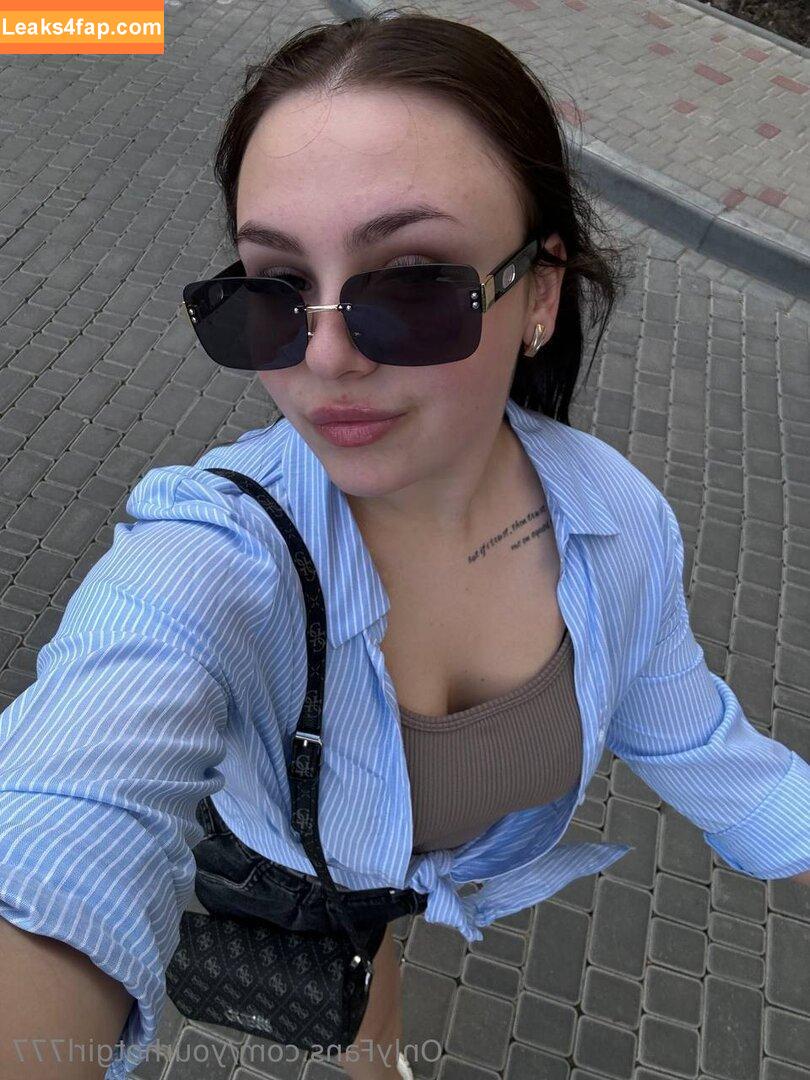 yourhotgirl777 /  leaked photo photo #0002