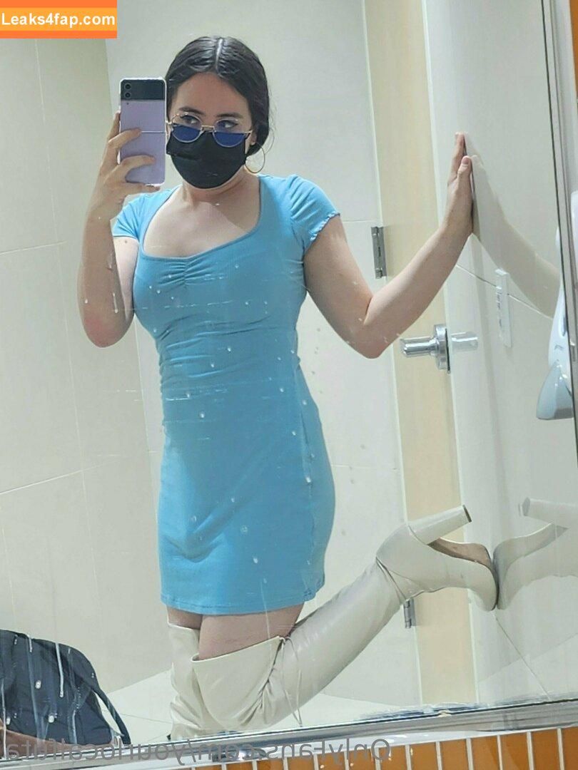 yourlocalfuta /  leaked photo photo #0123