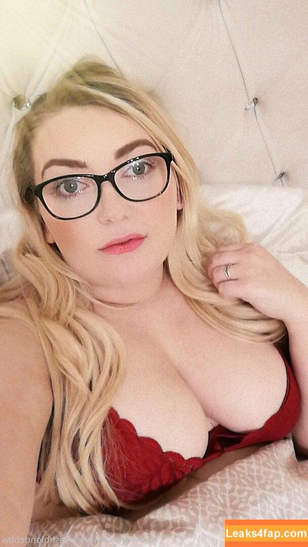 yourlucyloo / yourlucyloo2 leaked photo photo #0032