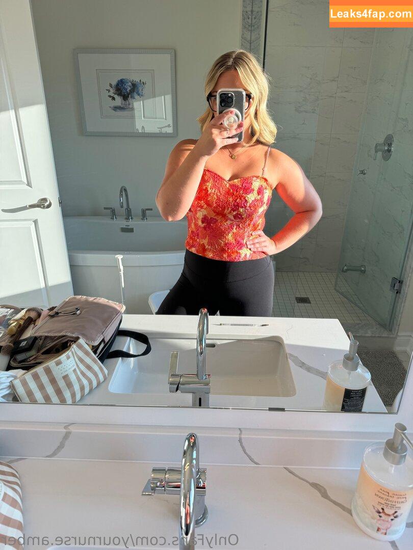 yournurse.amber / sparklyscrubs leaked photo photo #0134