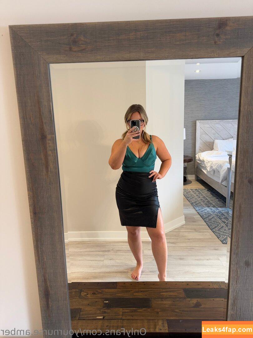 yournurse.amber / sparklyscrubs leaked photo photo #0161