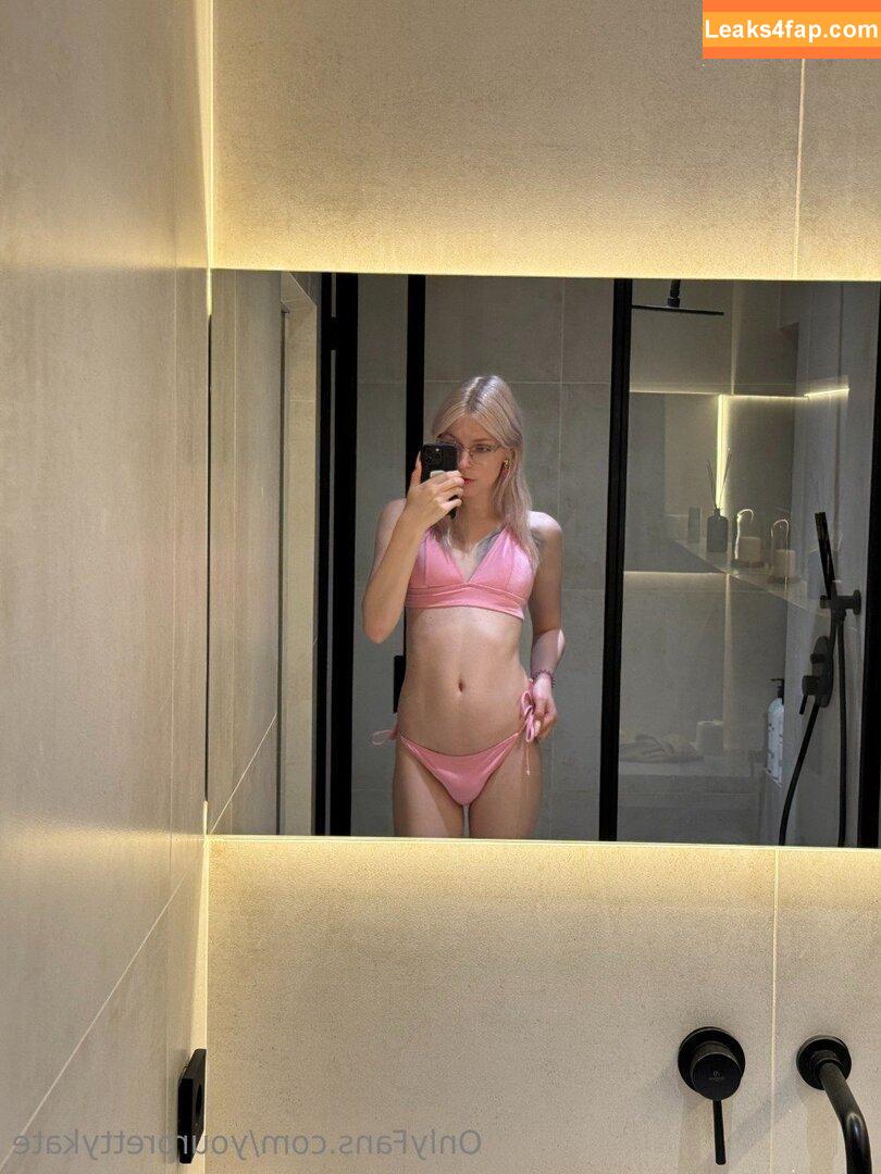 yourprettykate /  leaked photo photo #0022