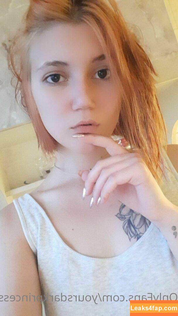 yoursdarkprincess /  leaked photo photo #0014