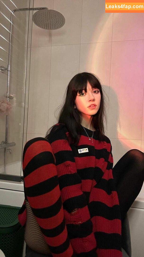 YourSmallDoll / urplpur / yourteeendoll leaked photo photo #0859